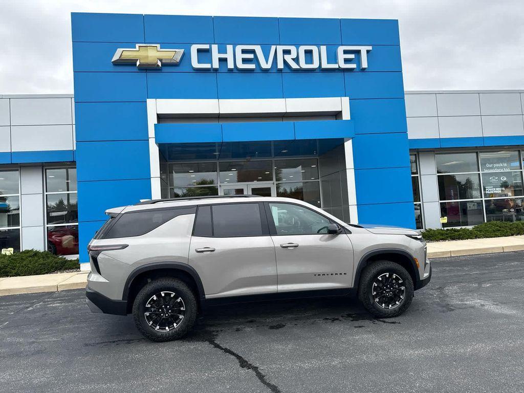 new 2026 Chevrolet Traverse car, priced at $51,020