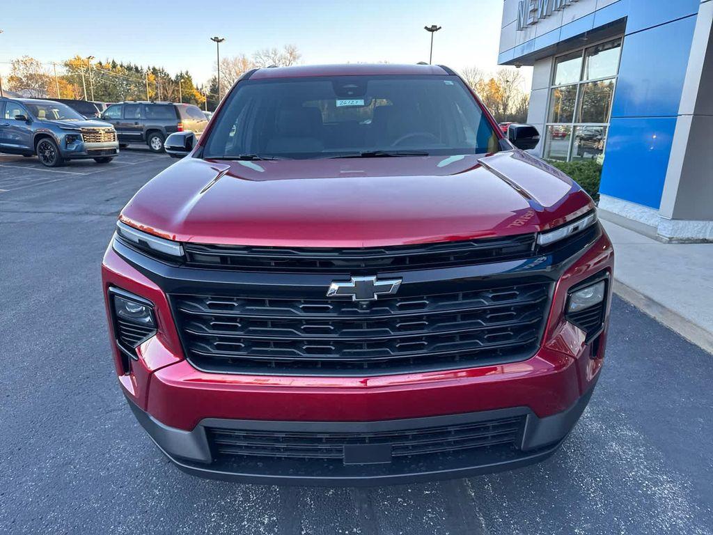 new 2026 Chevrolet Traverse car, priced at $48,499