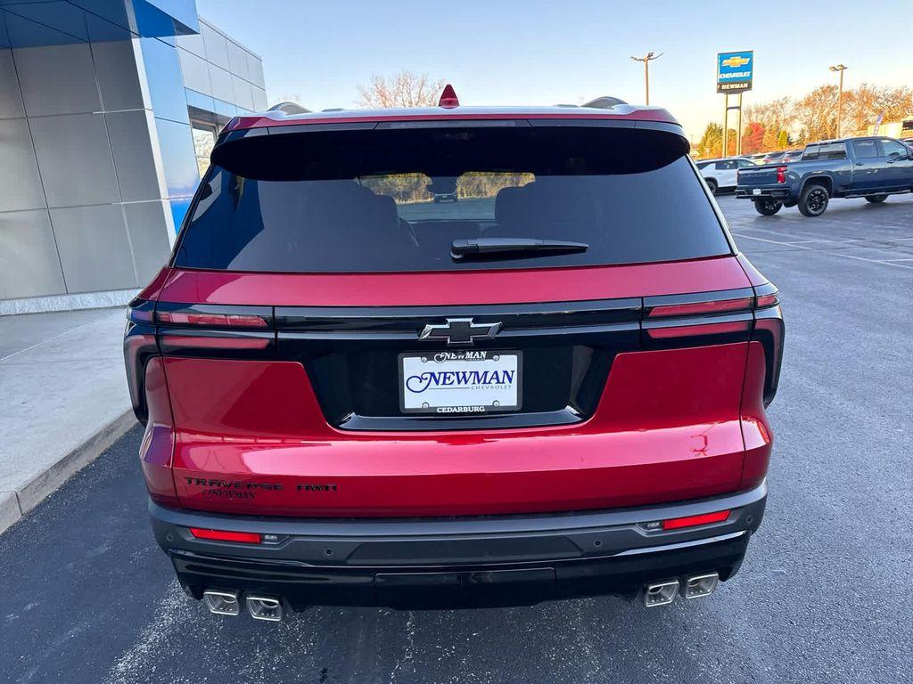 new 2026 Chevrolet Traverse car, priced at $48,499