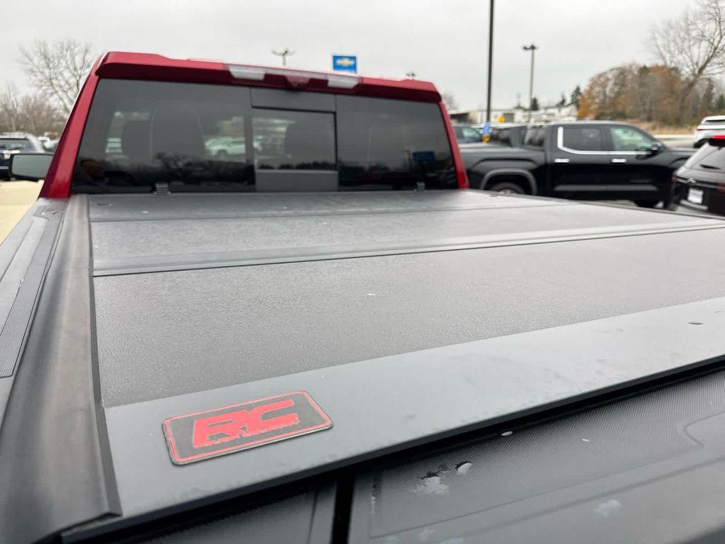 used 2024 GMC Sierra 1500 car, priced at $59,900