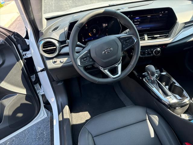 new 2025 Chevrolet Trax car, priced at $25,990