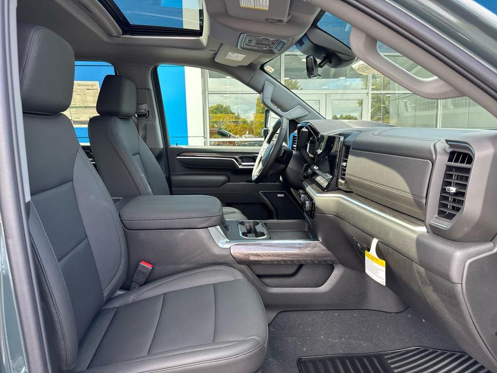 new 2026 Chevrolet Silverado 2500 car, priced at $75,215