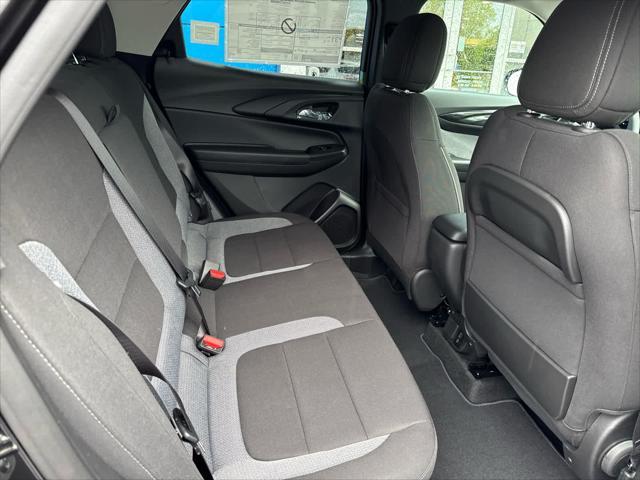 new 2025 Chevrolet TrailBlazer car, priced at $28,575