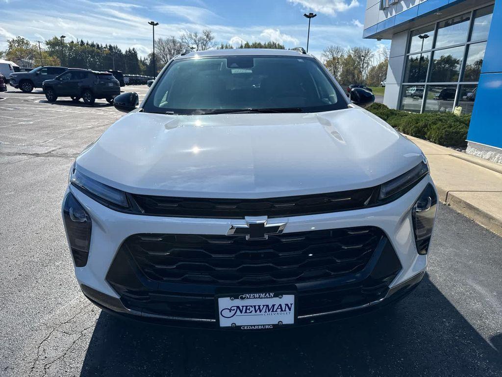 new 2026 Chevrolet Trax car, priced at $27,685