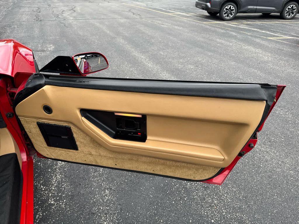 used 1986 Chevrolet Corvette car, priced at $12,900