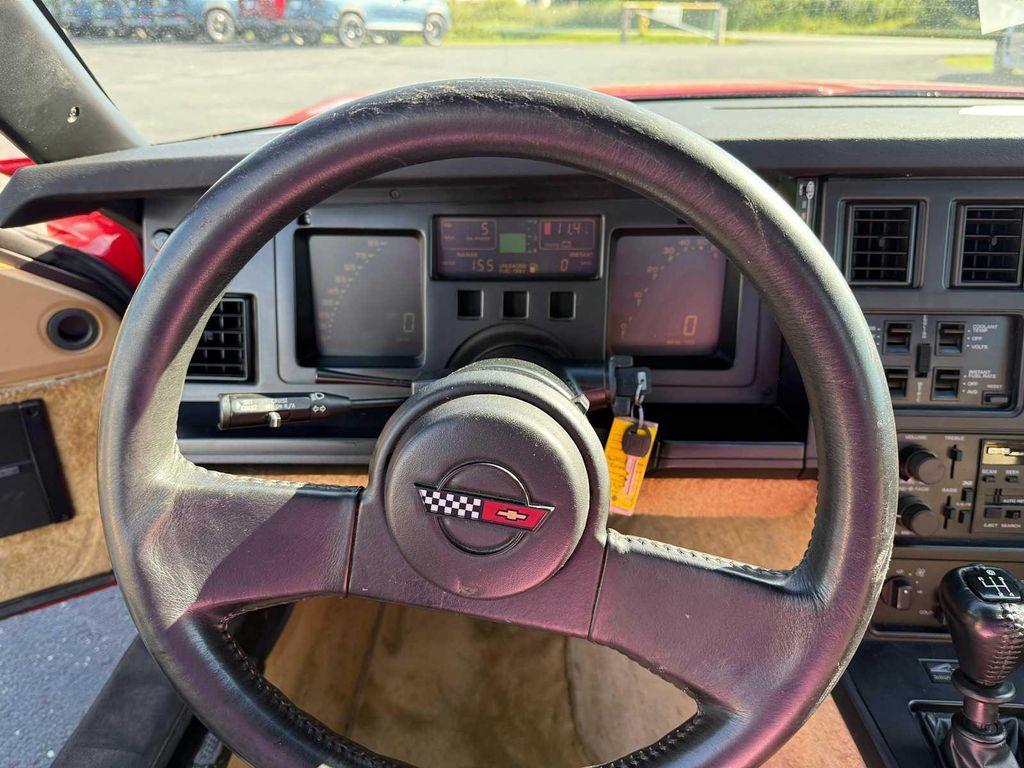 used 1986 Chevrolet Corvette car, priced at $12,900