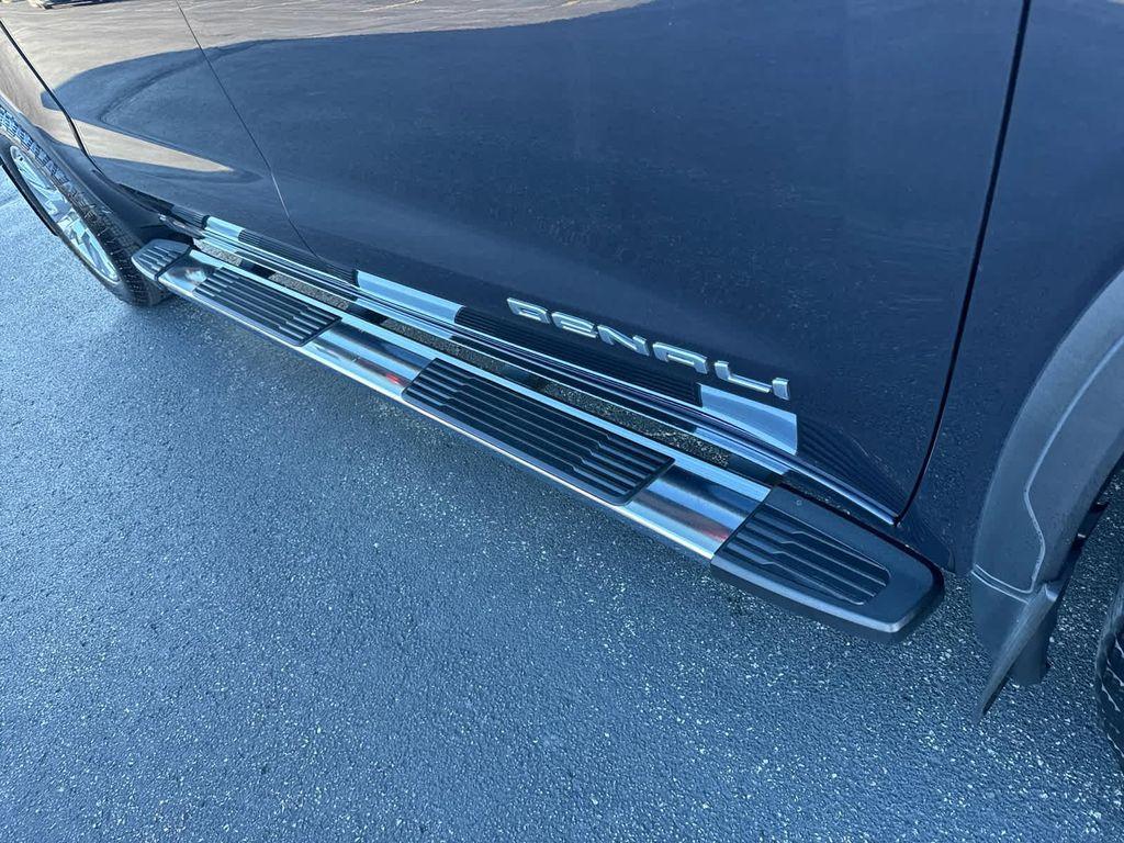 used 2023 GMC Sierra 1500 car, priced at $50,990