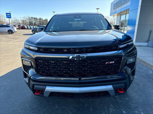 new 2025 Chevrolet Traverse car, priced at $49,495