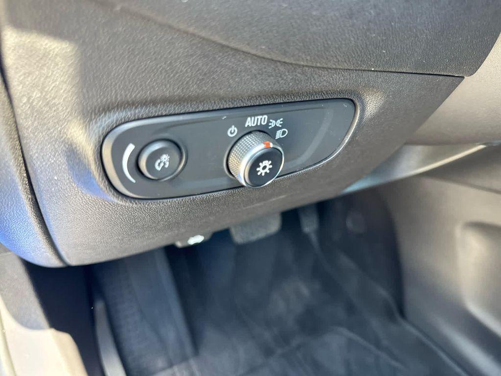 used 2024 Chevrolet Equinox car, priced at $21,933