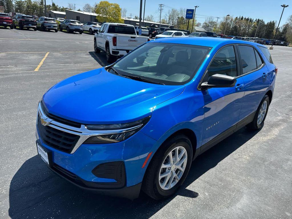 used 2024 Chevrolet Equinox car, priced at $21,933