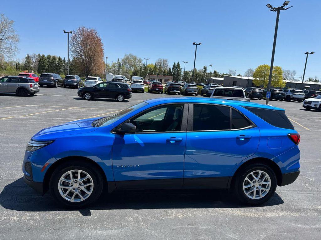 used 2024 Chevrolet Equinox car, priced at $21,933