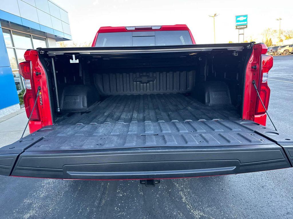 used 2022 Chevrolet Silverado 1500 car, priced at $47,661