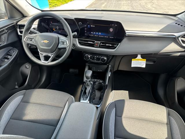 new 2025 Chevrolet TrailBlazer car, priced at $28,575