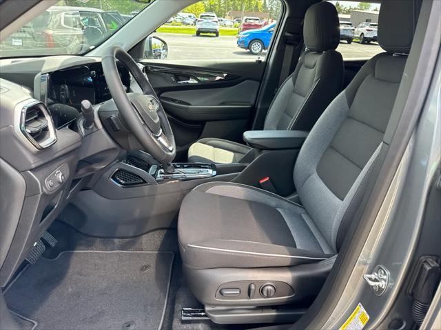 new 2025 Chevrolet TrailBlazer car, priced at $28,575