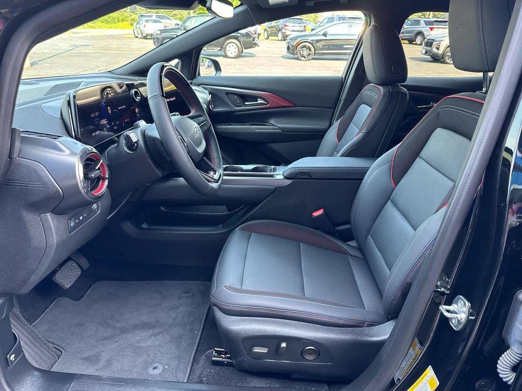 used 2024 Chevrolet Equinox EV car, priced at $28,990