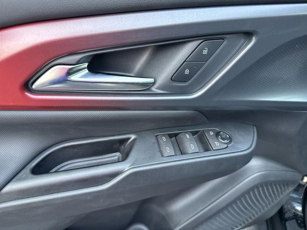 used 2024 Chevrolet Equinox EV car, priced at $28,990