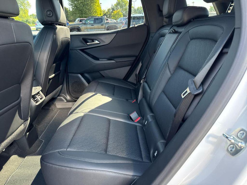 new 2026 Chevrolet Equinox car, priced at $33,540