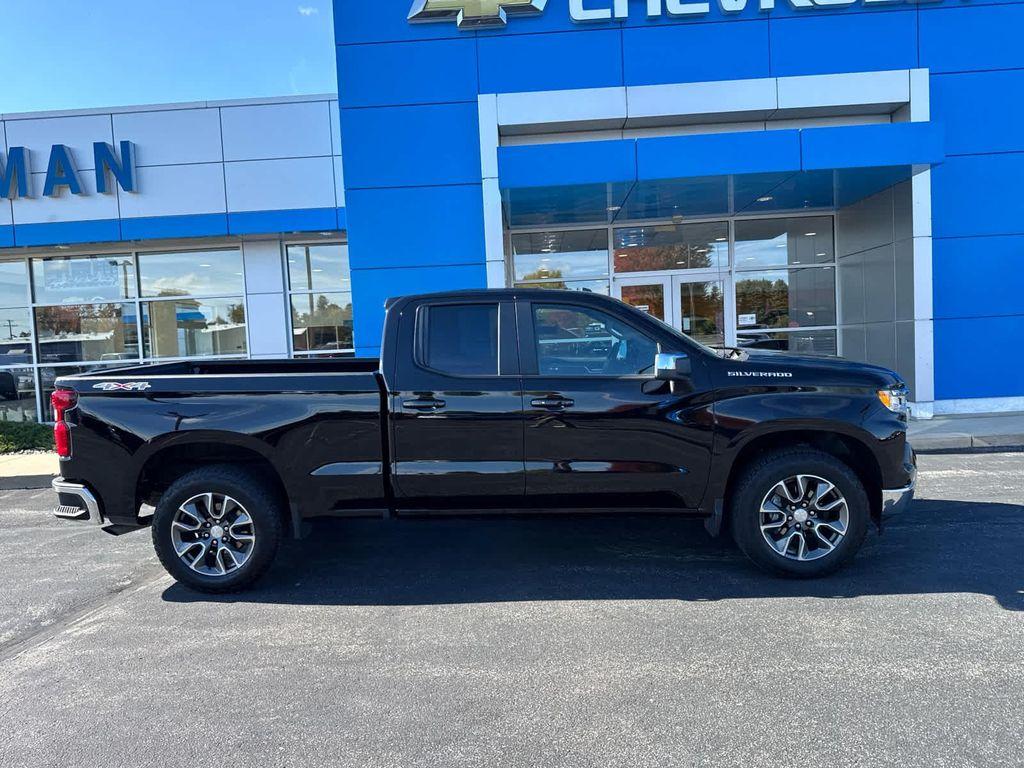 used 2023 Chevrolet Silverado 1500 car, priced at $35,193