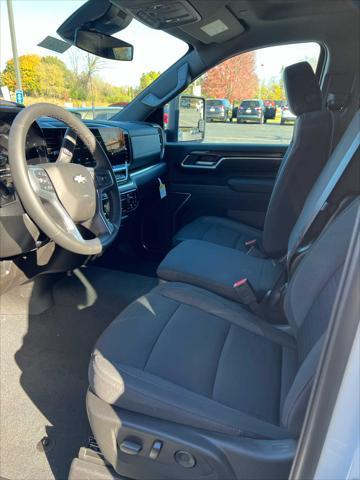 new 2025 Chevrolet Silverado 3500 car, priced at $58,992