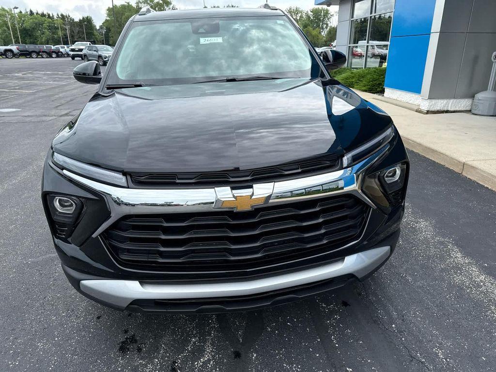 new 2026 Chevrolet TrailBlazer car, priced at $30,275