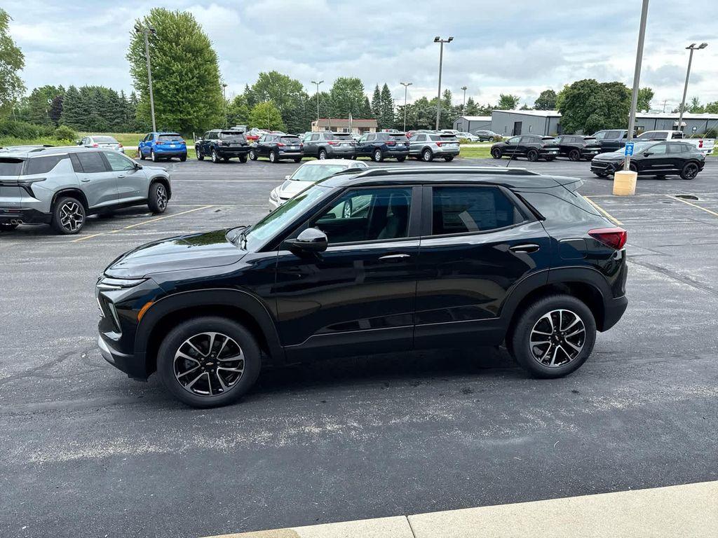 new 2026 Chevrolet TrailBlazer car, priced at $30,275