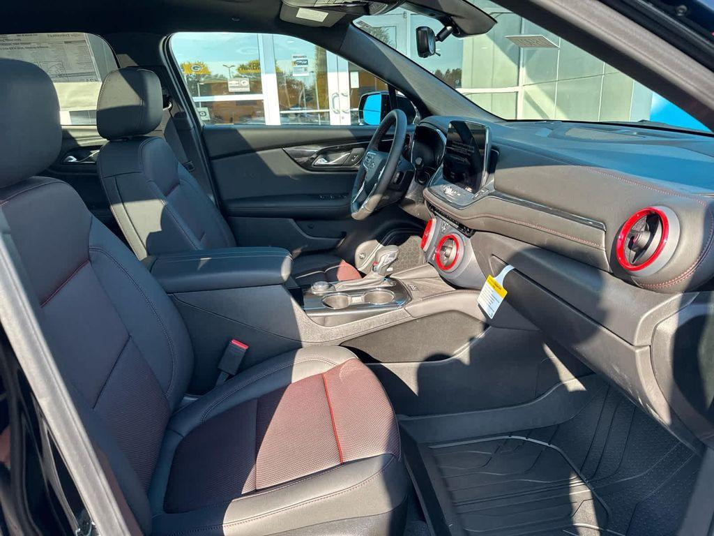 new 2025 Chevrolet Blazer car, priced at $50,710
