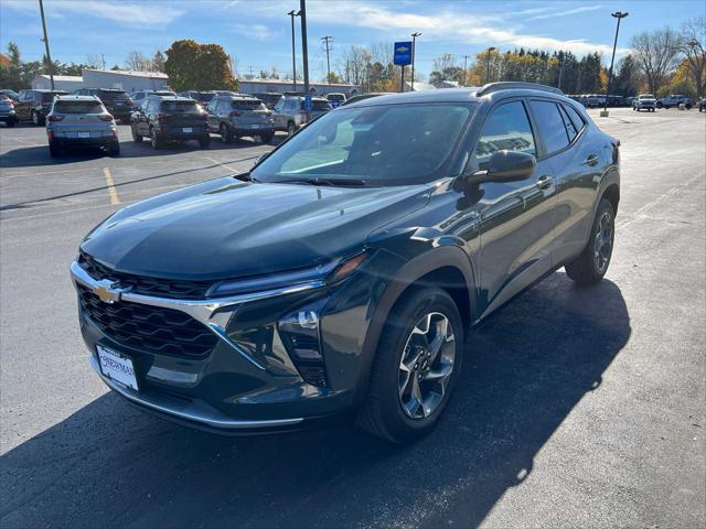 new 2025 Chevrolet Trax car, priced at $24,185