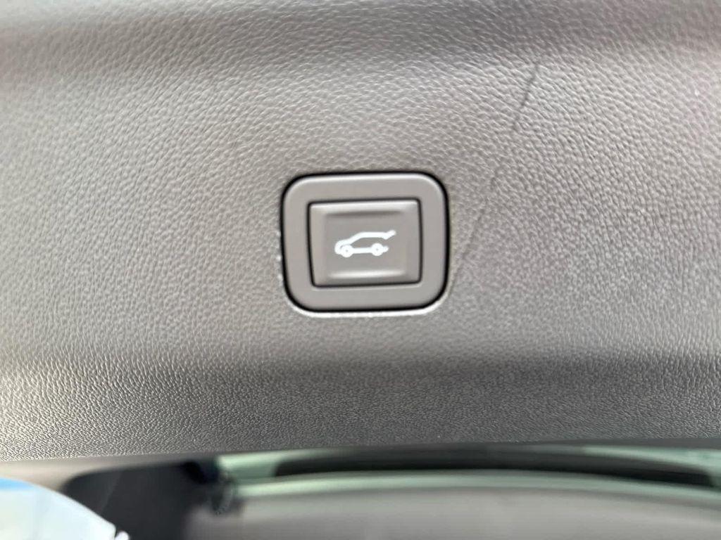 new 2025 Chevrolet Tahoe car, priced at $69,469