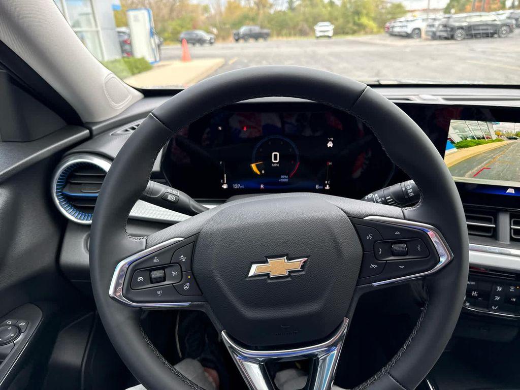 new 2026 Chevrolet Trax car, priced at $25,885