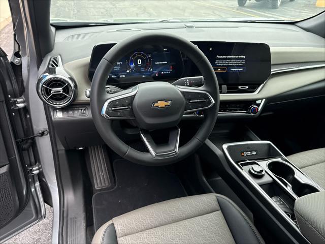 new 2026 Chevrolet Equinox car, priced at $36,085