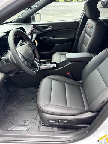 new 2025 Chevrolet Trax car, priced at $27,185