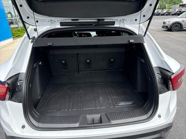new 2025 Chevrolet Trax car, priced at $27,185