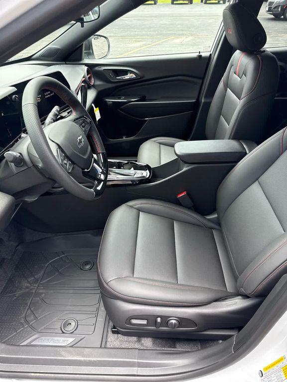 new 2025 Chevrolet Trax car, priced at $26,969