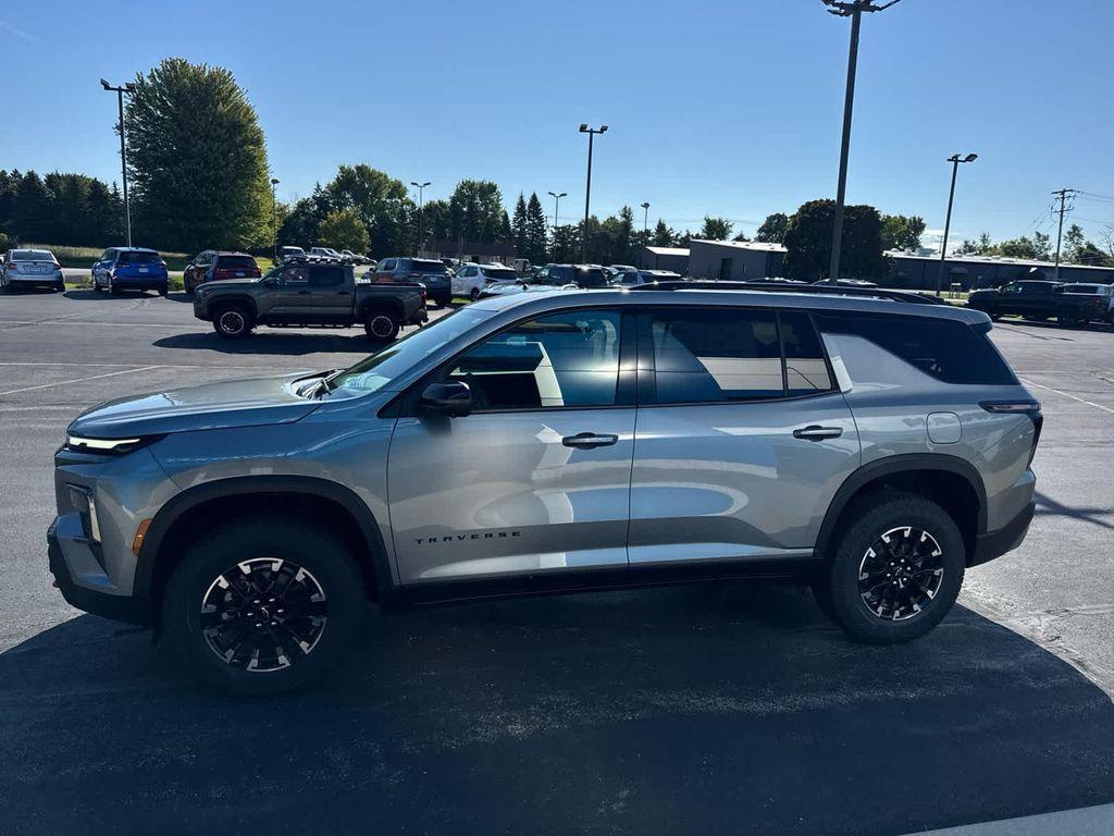 new 2026 Chevrolet Traverse car, priced at $51,020