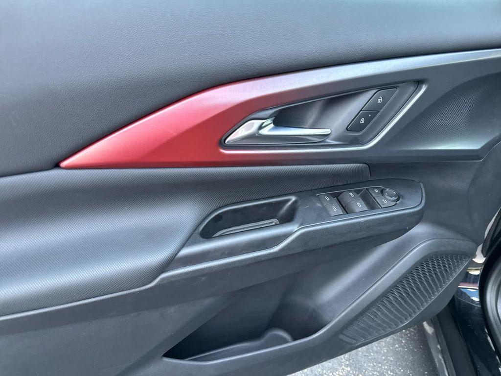 used 2024 Chevrolet Equinox EV car, priced at $28,496