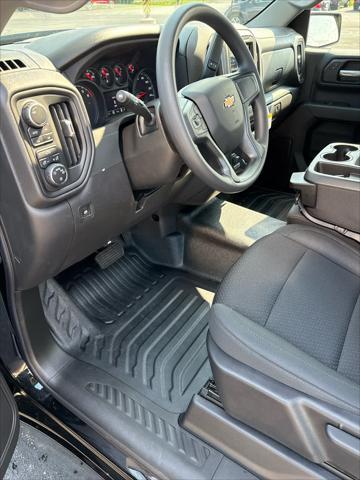 new 2025 Chevrolet Silverado 1500 car, priced at $40,990