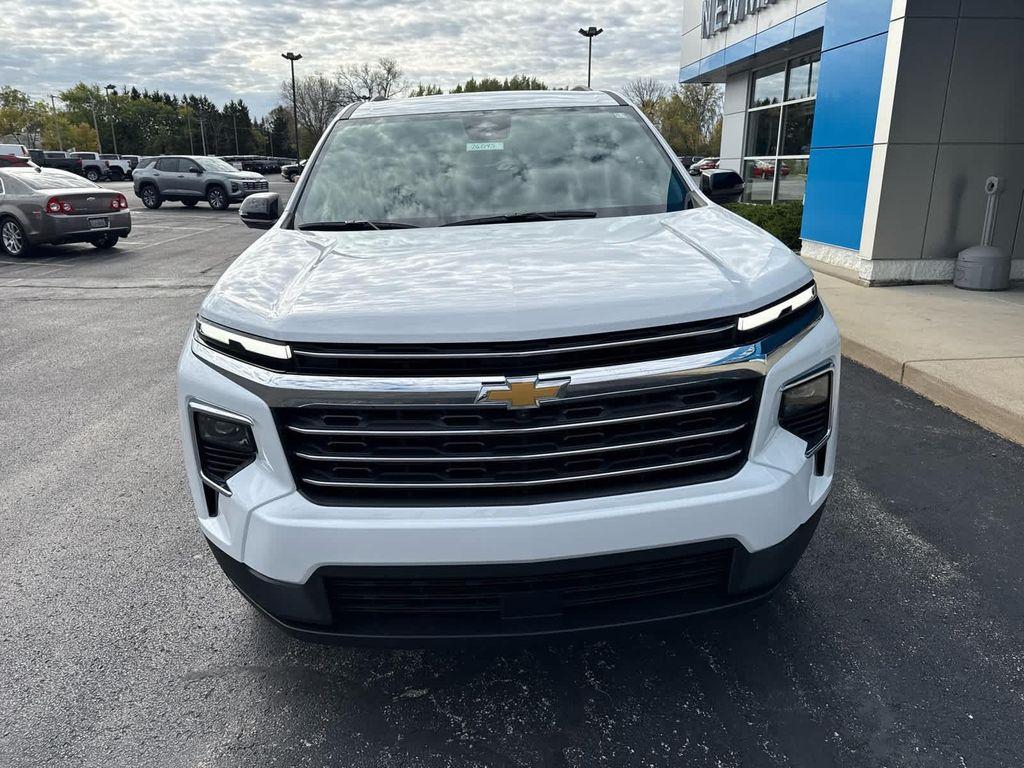 new 2026 Chevrolet Traverse car, priced at $46,920