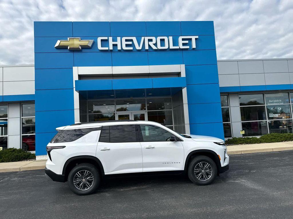 new 2026 Chevrolet Traverse car, priced at $46,920