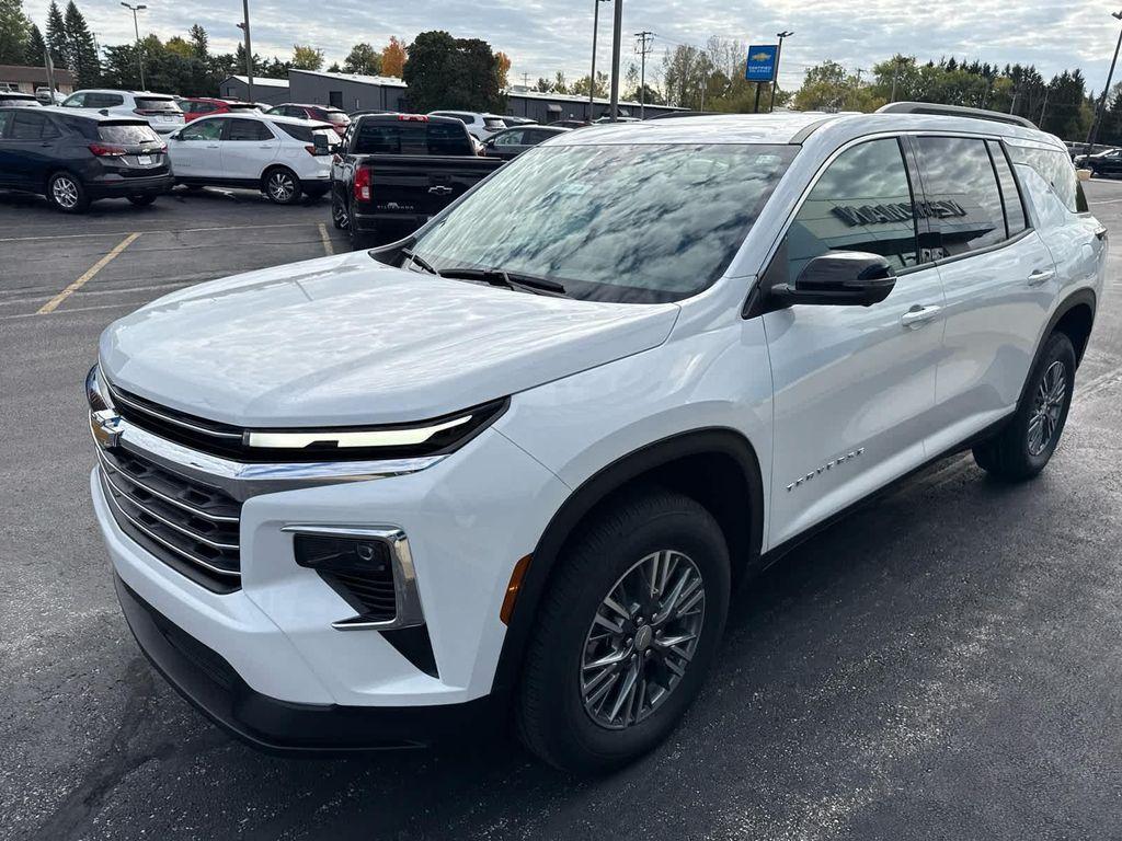 new 2026 Chevrolet Traverse car, priced at $46,920