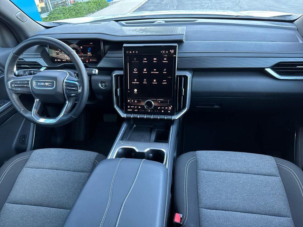used 2025 GMC Acadia car, priced at $38,898