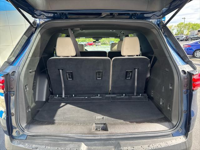 used 2023 Chevrolet Traverse car, priced at $31,500