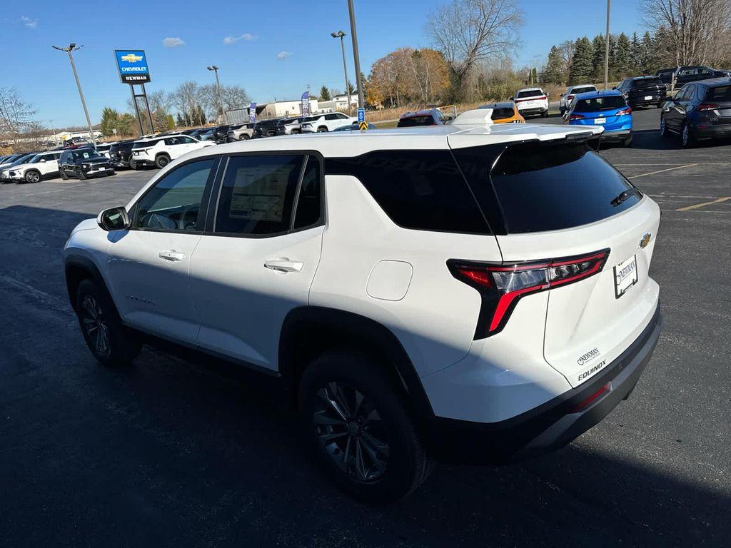 new 2026 Chevrolet Equinox car, priced at $30,495