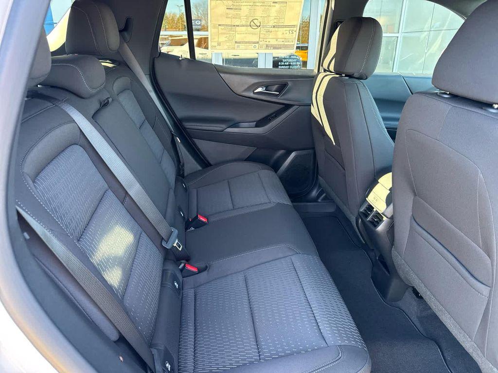 new 2026 Chevrolet Equinox car, priced at $30,495