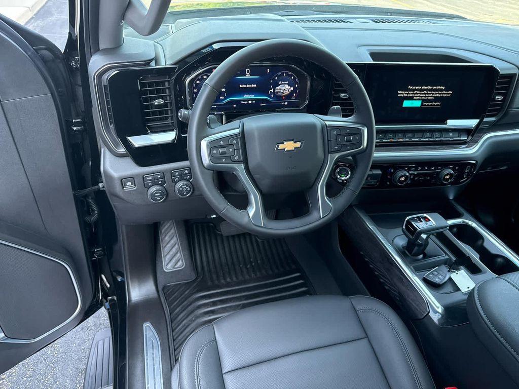 new 2025 Chevrolet Silverado 1500 car, priced at $60,747