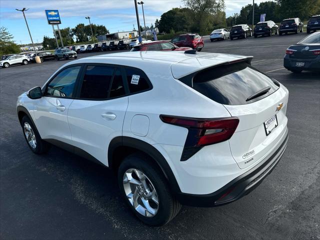 new 2025 Chevrolet Trax car, priced at $22,491