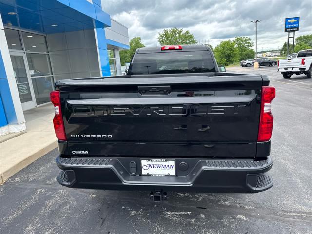 new 2025 Chevrolet Silverado 1500 car, priced at $40,500