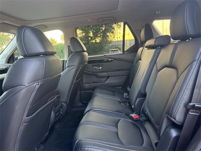 new 2025 Honda Pilot car, priced at $49,642