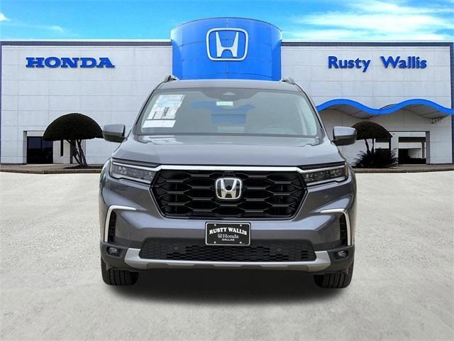 new 2025 Honda Pilot car, priced at $54,530