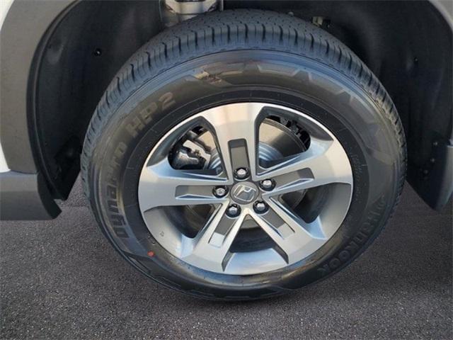 new 2025 Honda Pilot car, priced at $42,825