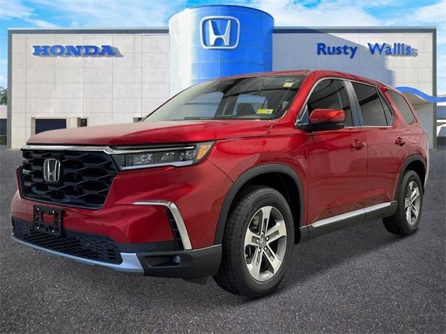 new 2025 Honda Pilot car, priced at $45,366